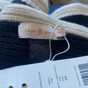 Tory Burch thick cashmere scarf.